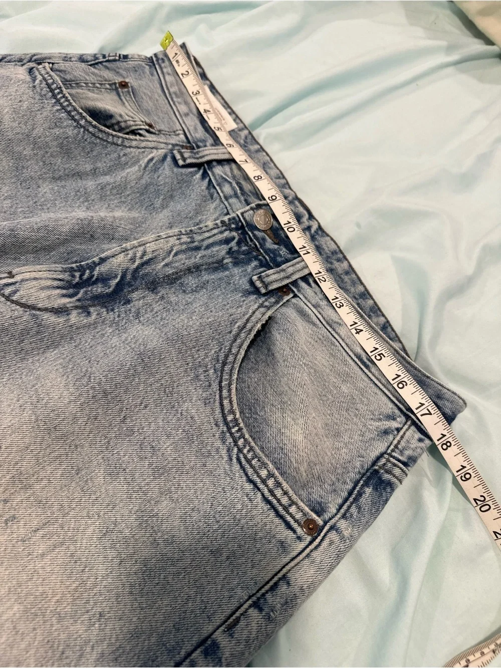 NWOT Zara Barrel Wide Leg Denim Sz:32 Light Wash Jeans Blue High Rise Streetwear